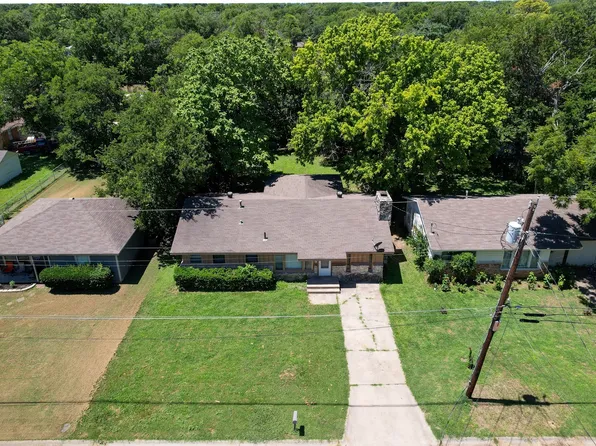 607 N Wood St, Cleburne, TX 76033