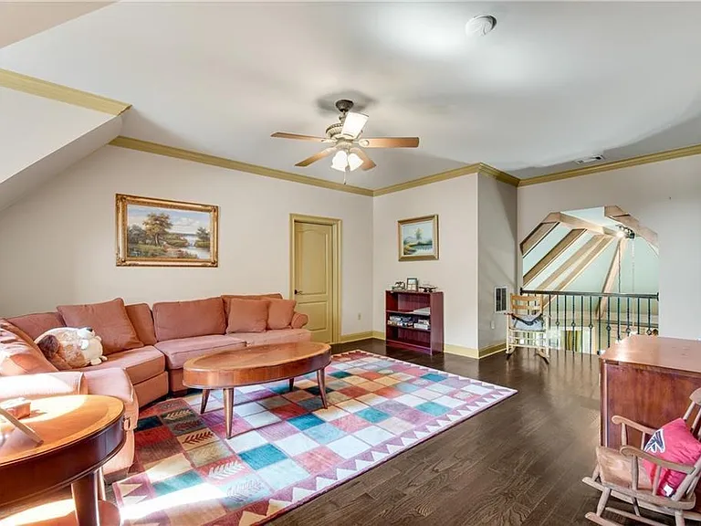 8335 Hurakan Creek Xing — Photo 27