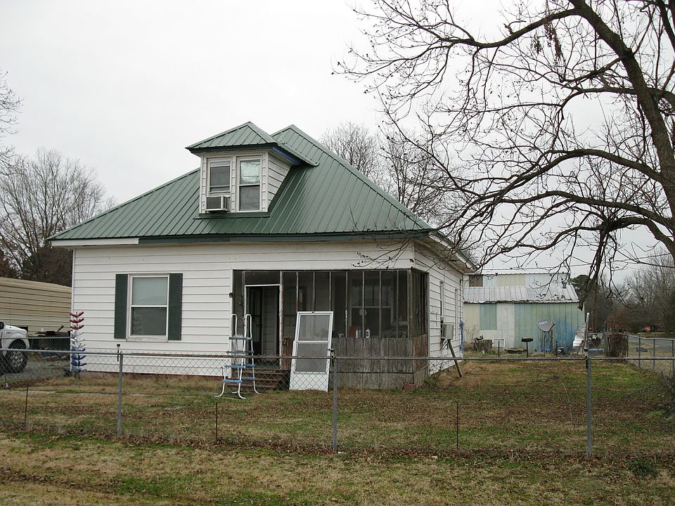 1st image of 502 Commerce Ulm