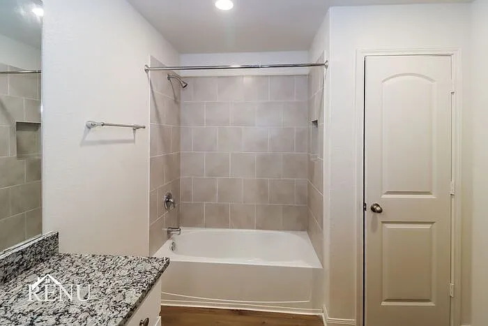 316 Sunnymeade Ln — Photo 10