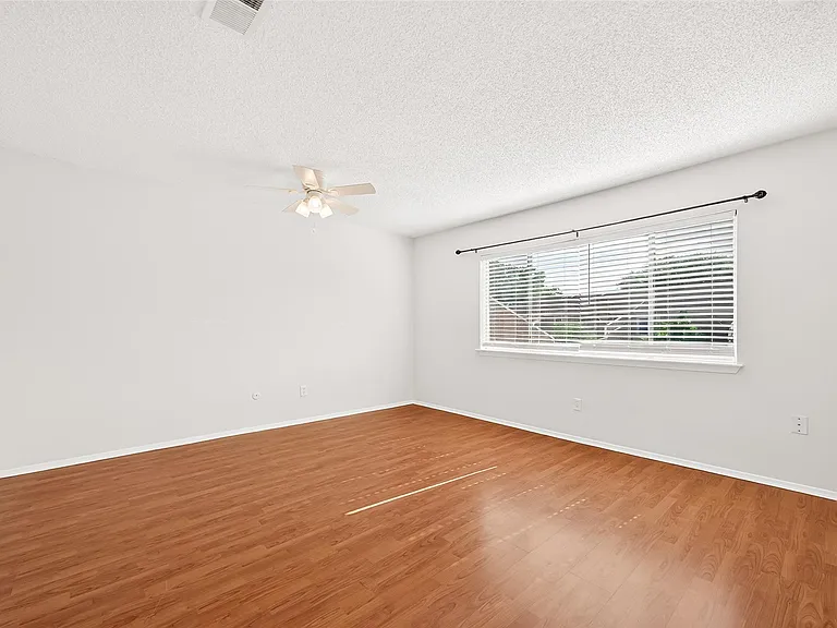 11677 Village Place Dr — Photo 30