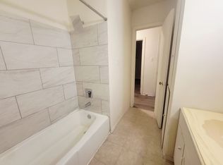 6209 Cavalcade St APT A, Houston, TX 77026