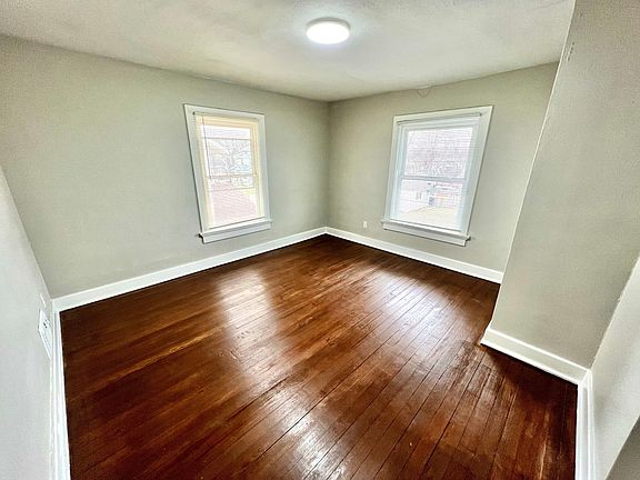 5th image of 1337-1339 Pursell Ave #1337