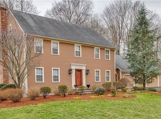 84 Austin Ave, Smithfield, RI 02828