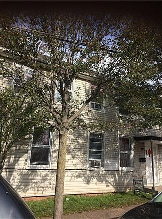 2nd image of 87 Baldwin St