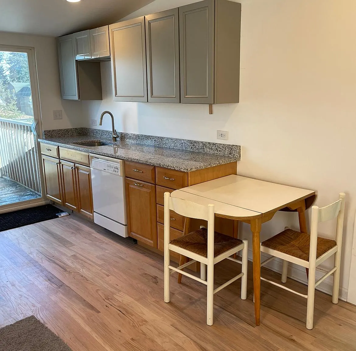 3419 N Keating Ave — Photo 3