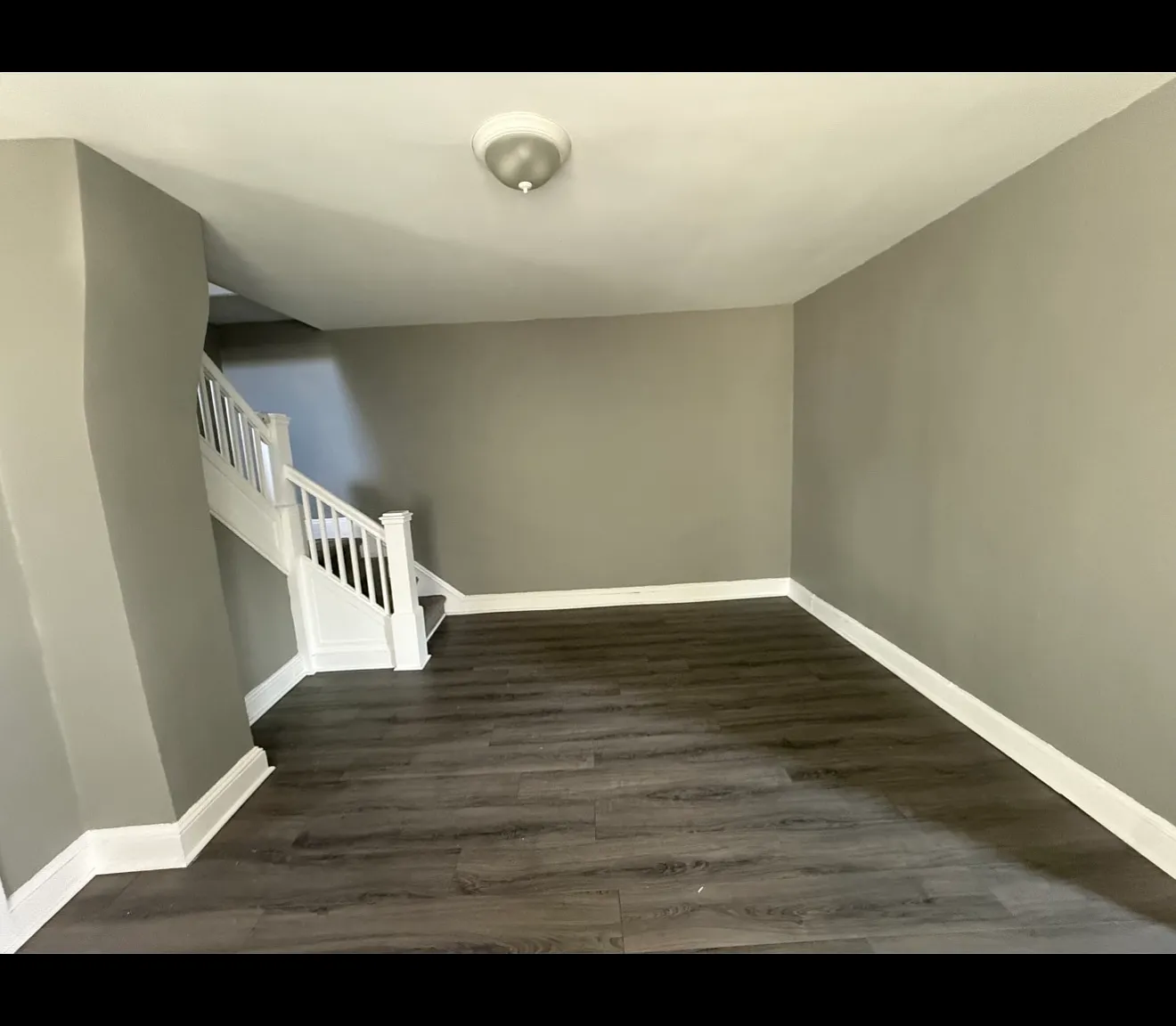 4 bed, $1,400 — Photo 3