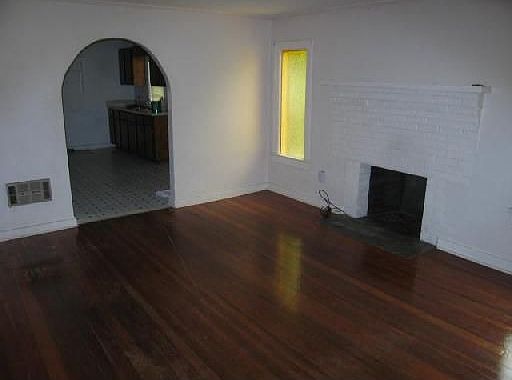 4th image of 3016 Kilgore St