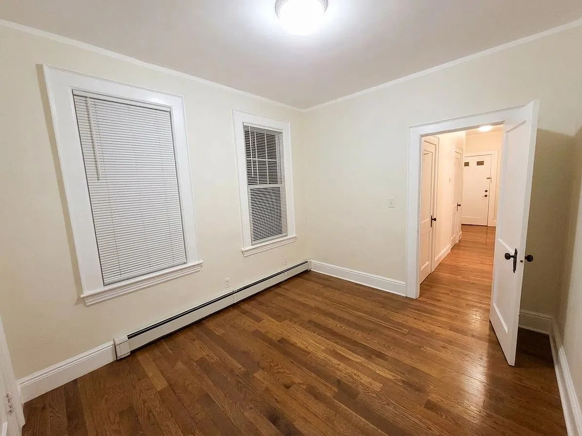 505 Hoboken Rd — Photo 3