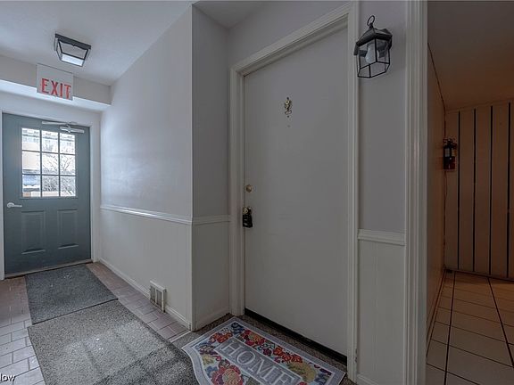 3rd image of 7050 Carriage Hill Dr APT 103
