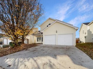 3014 Summer Breeze Dr, Villa Rica, GA 30180