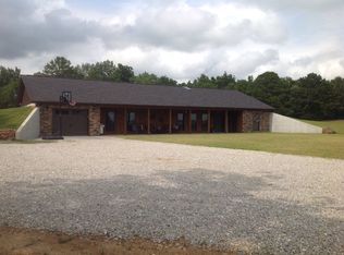 9863 St Rt Tt, Mountain View, MO 65548