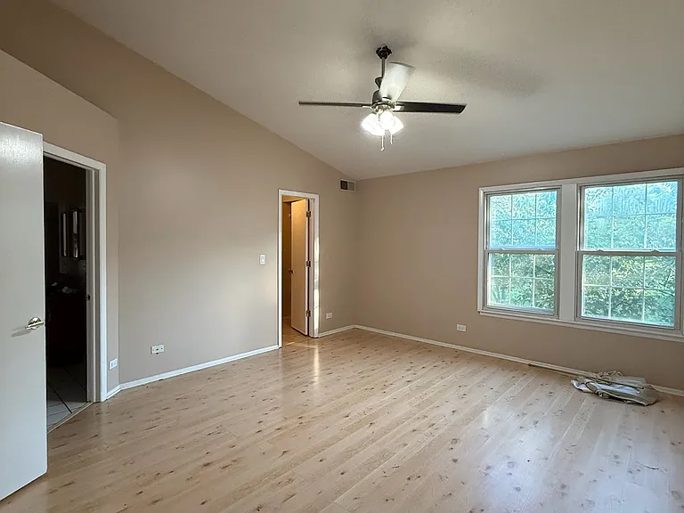 1905 Quaker Hollow Ln — Photo 13