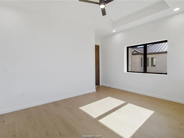 4558 Hicks Ln — Photo 24