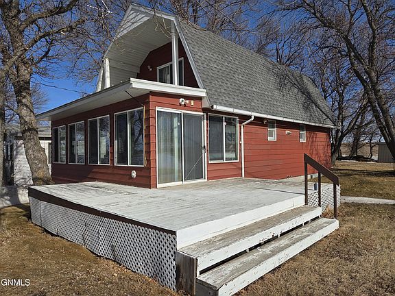 2nd image of 7162 Cabin Ave