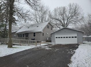 11365 Stinson Ave, Chisago City, MN 55013