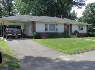 90 Langevin St, Chicopee, MA 01020