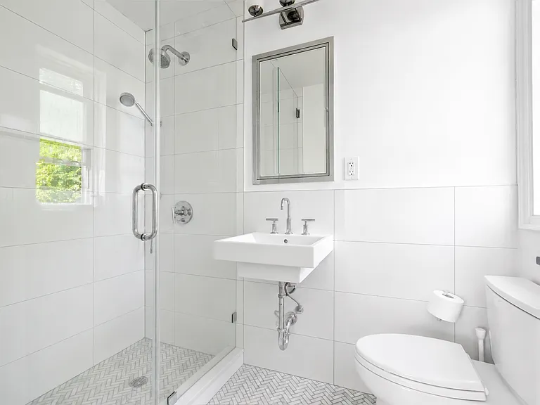 1075 Grand Concourse #3R — Photo 8