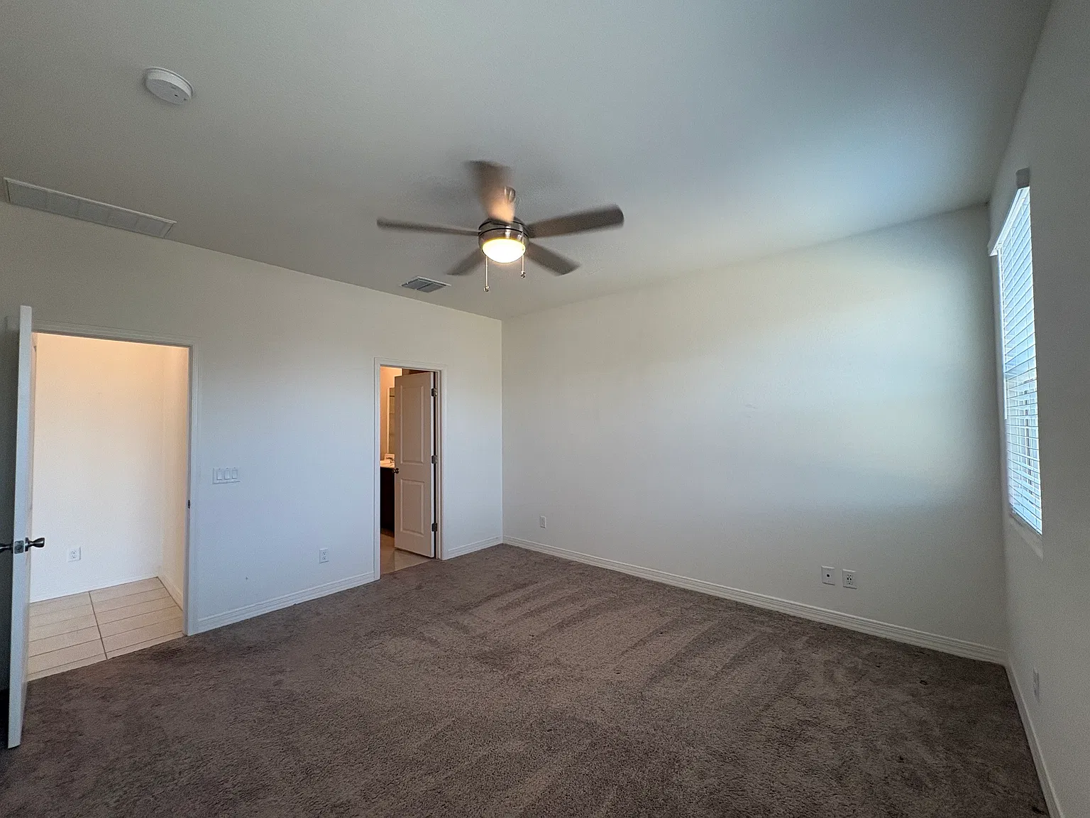 3 bed, 1458 sqft, $1,650 — Photo 4