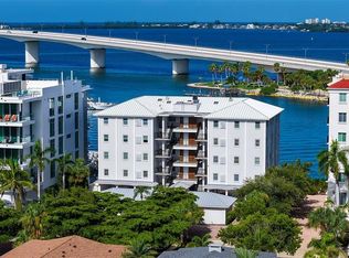 174 GOLDEN GATE POINT #43, SARASOTA, FL 34236