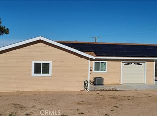 11242 Sesame Rd, Oak Hills, CA 92344