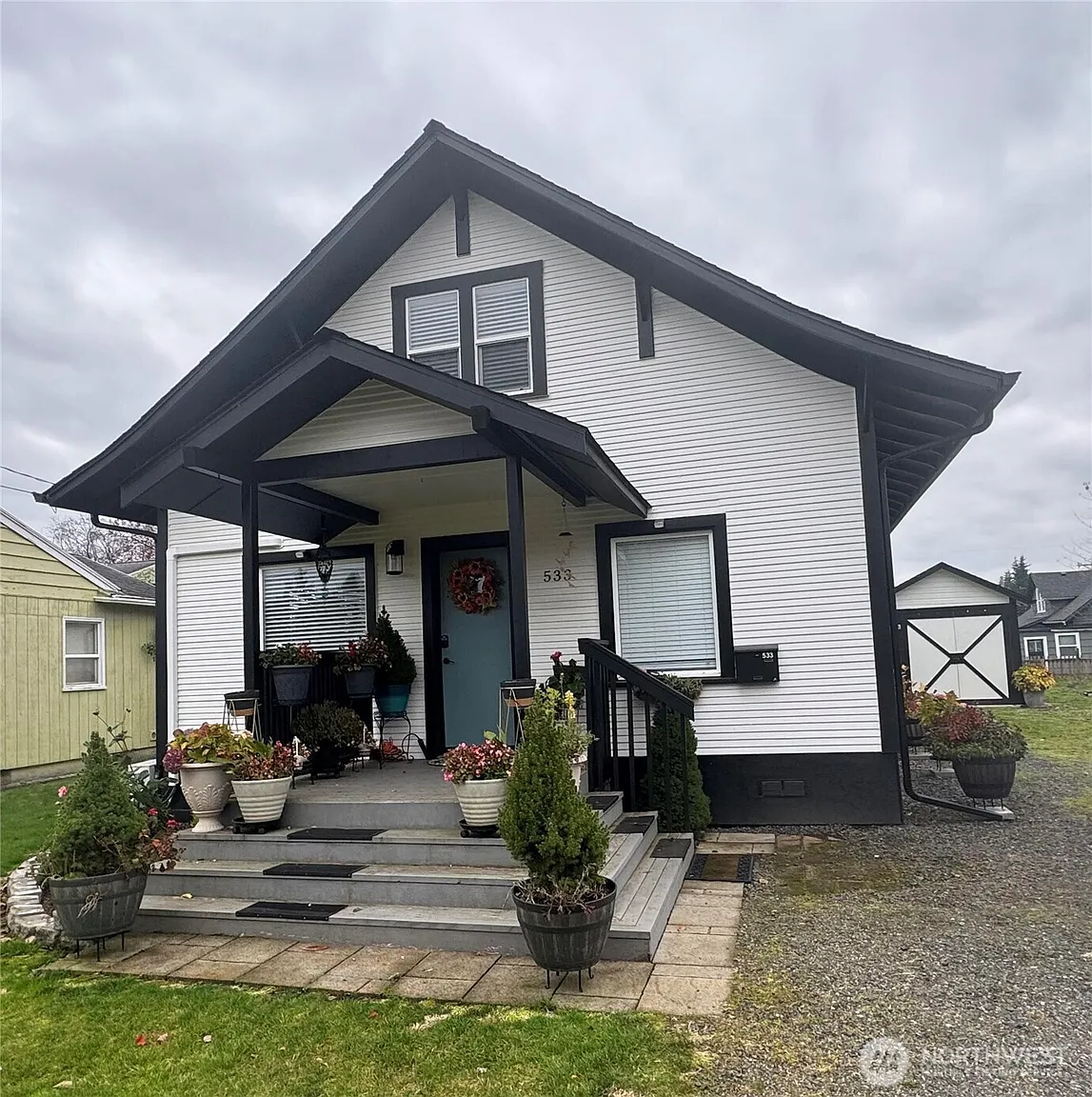 533 W Broadway Avenue photo 1