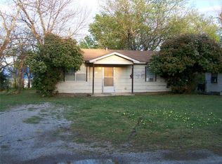 408 S Montie Ave, Pauls Valley, OK 73075