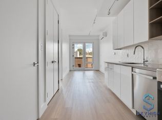 639 E 28th St #6B, Brooklyn, NY 11210