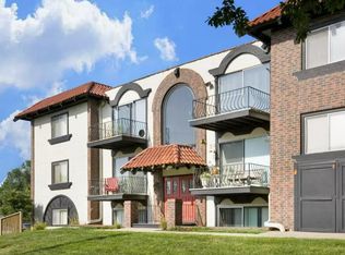 Riviera Apartments, Kansas City, MO 64131