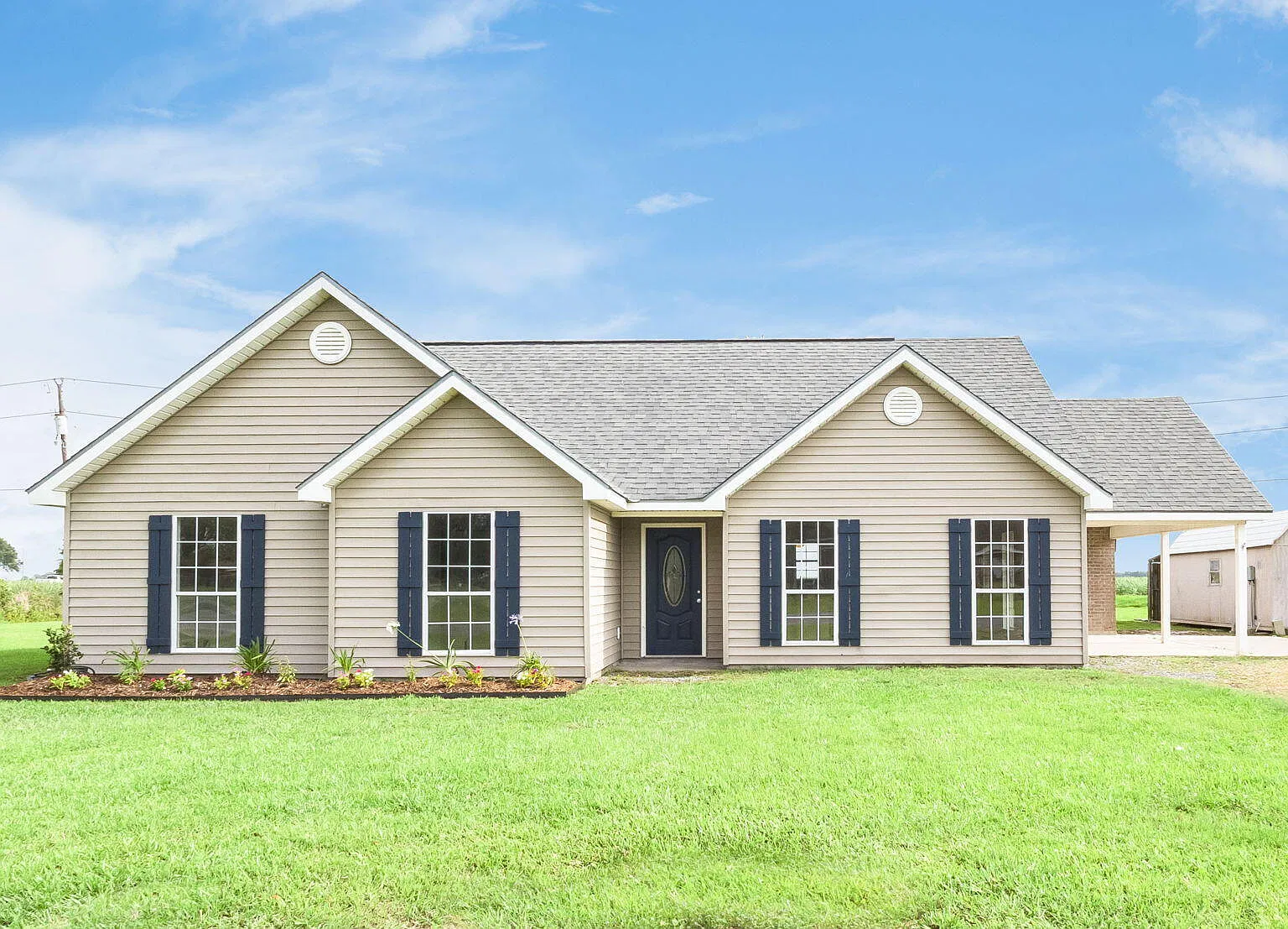 4 bed, 3.0 bath, 2059 sqft, $1,750 — Photo 1