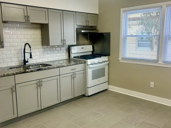 5932 N 37th St, Milwaukee, WI 53209