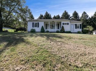 89 Hogback Rd, Pittstown, NJ 08867