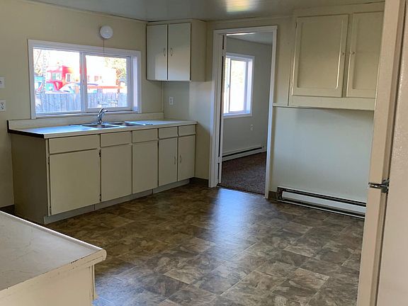 4th image of 101 Lincoln Ave
