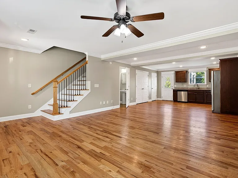 2297 Shady Ln NE — Photo 8