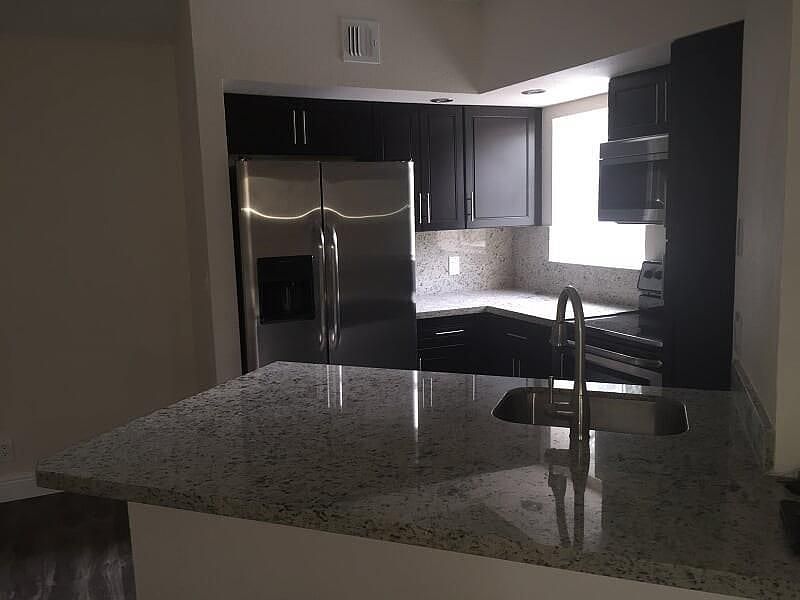 1st image of 3480 Pinewalk Dr N APT 122