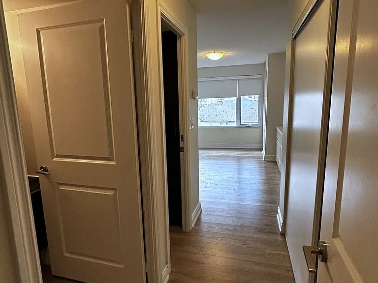 233 S Park Rd #611 — Photo 26