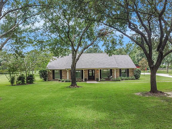 4th image of 17615 Swansbury Dr
