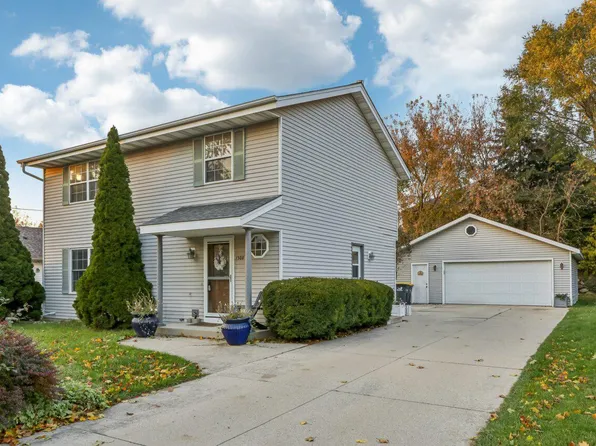 1308 Danny STREET, Waukesha, WI 53186