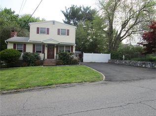 104 14th St, Verplanck, NY 10596