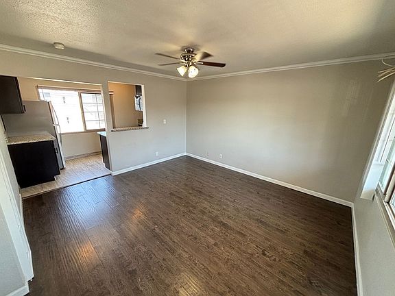 4th image of 420 S Maryland Pkwy APT 5