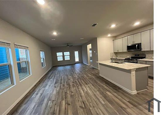 3rd image of 2260 Cliff Springs Dr #0