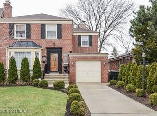 6644 N Drake Ave, Lincolnwood, IL 60712