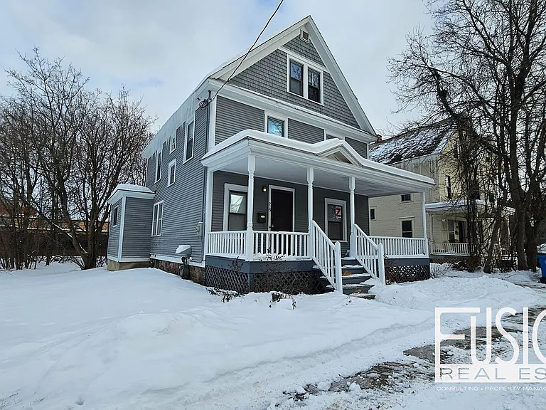 26 Fletcher Pl — Photo 1
