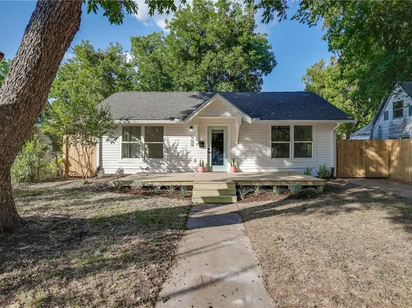 909 N 30th St, Waco, TX 76707