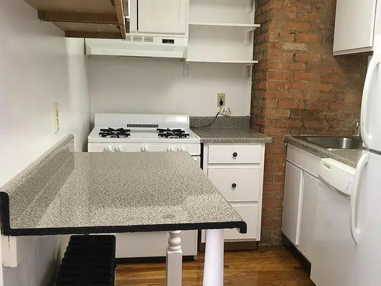 538 Hamilton St #2 — Photo 2
