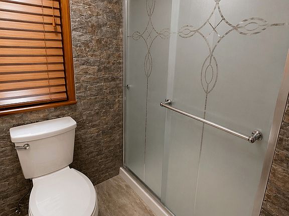 2nd image of 118 S Covert Ave #1