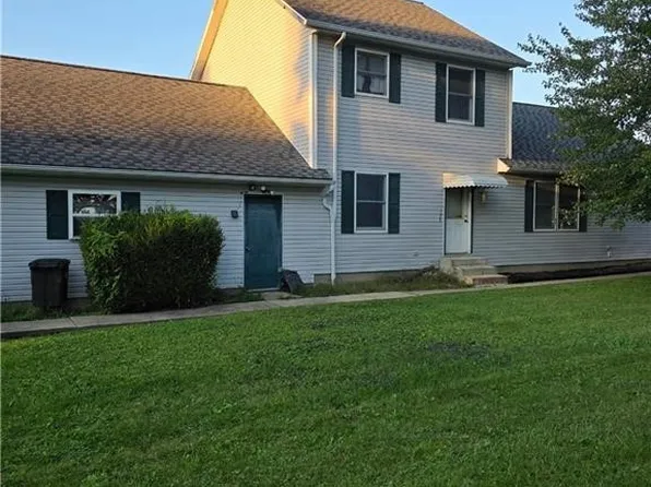 139 Meadowpark Dr, Cambridge, OH 43725