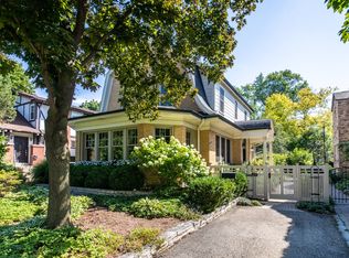 815 S Prospect Ave, Park Ridge, IL 60068