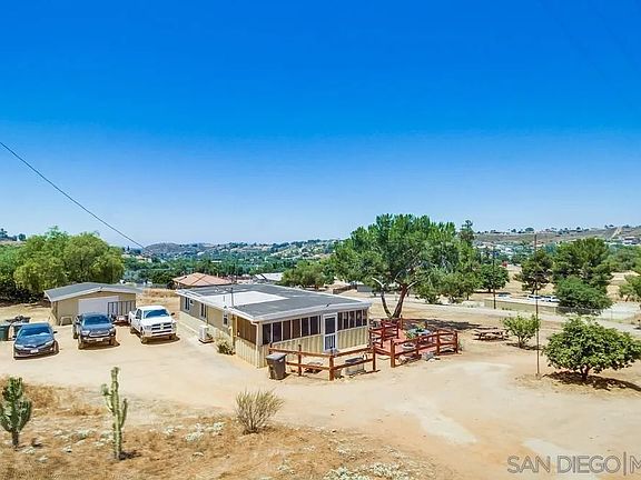 4th image of 14843 Shanteau Dr