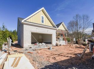 2011 Bridgefield Ln, Winston Salem, NC 27106